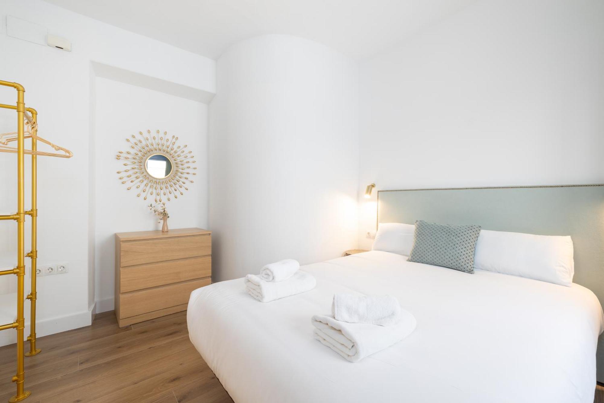 Spacious Bright Palace -1Bedroom-Terrace-Center Malaga Exterior photo