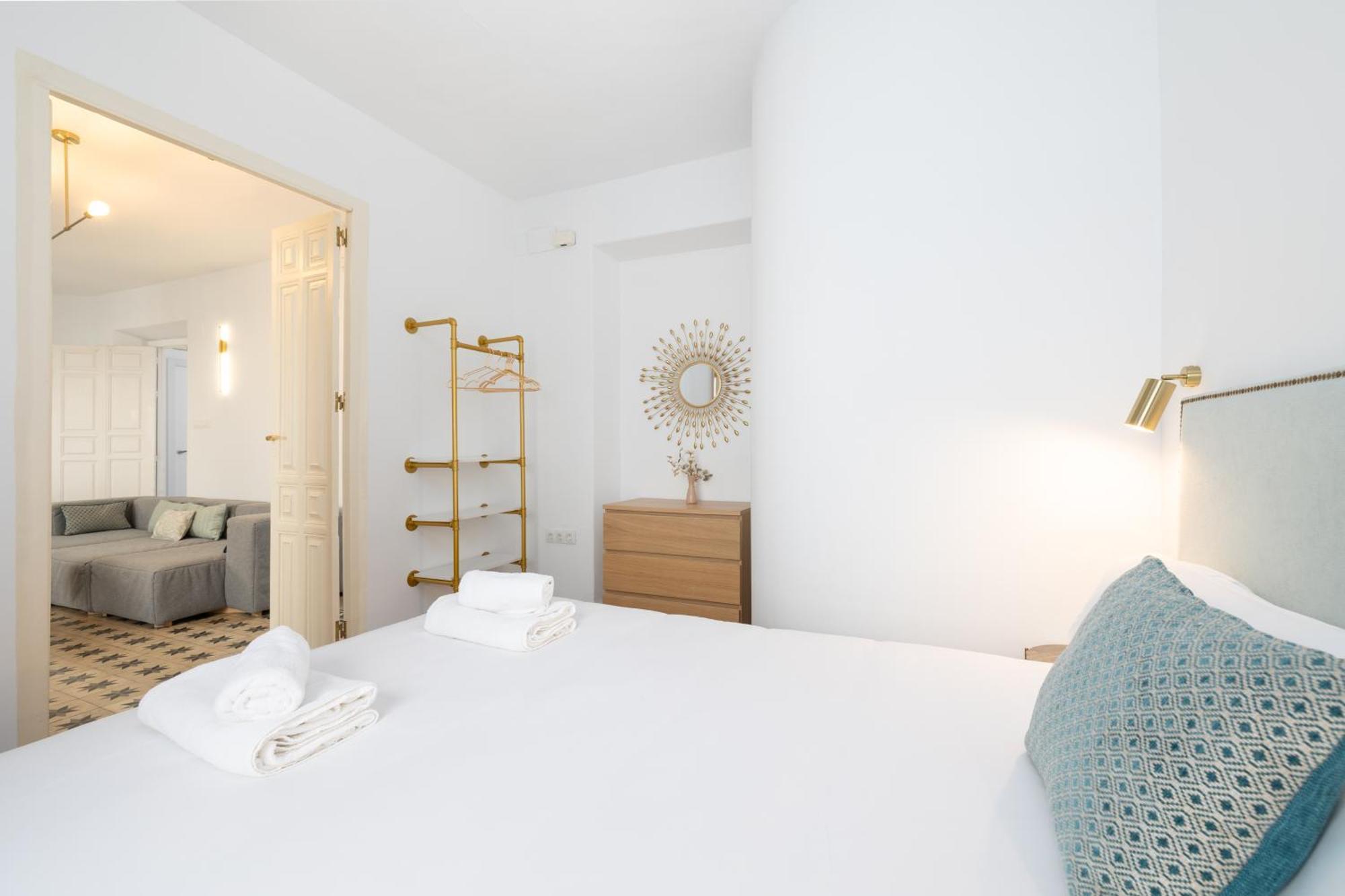 Spacious Bright Palace -1Bedroom-Terrace-Center Malaga Exterior photo